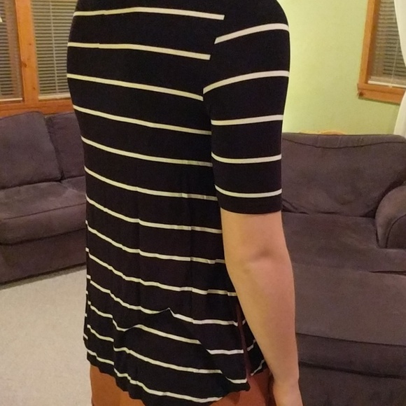 American Eagle Navy and white stiped Tunic - Picture 3 of 6